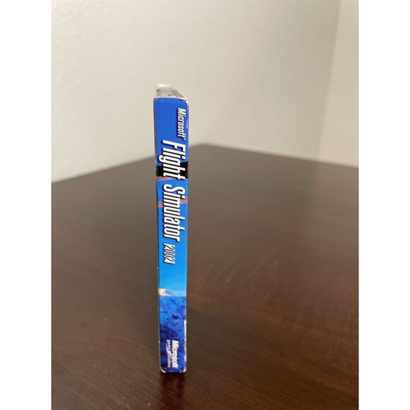 Vintage 2002 Microsoft Game Studious - Flight Simulator CD-Rom Software - NEW - Picture 4 of 5